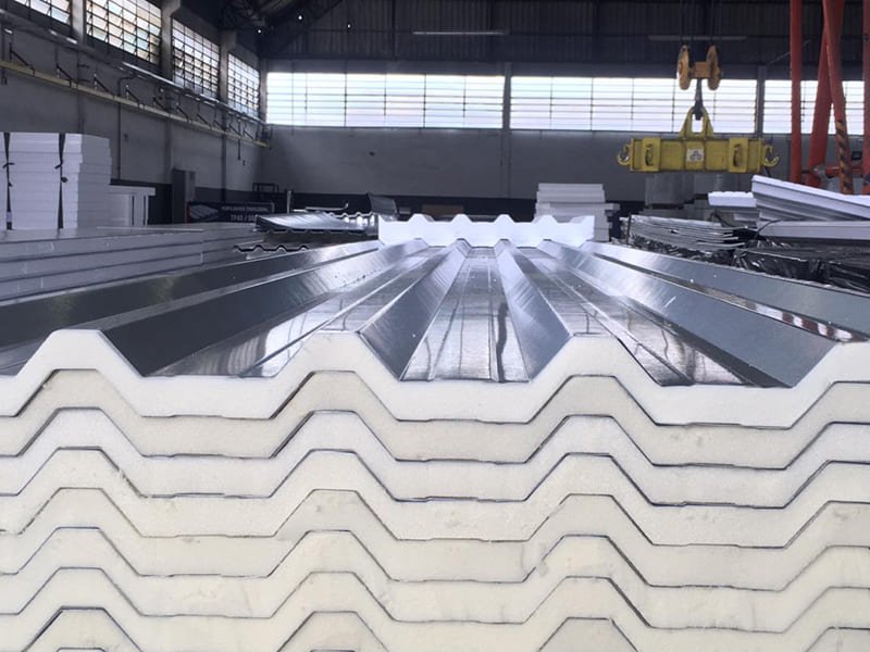 Telhas termo acústica (sanduíche)